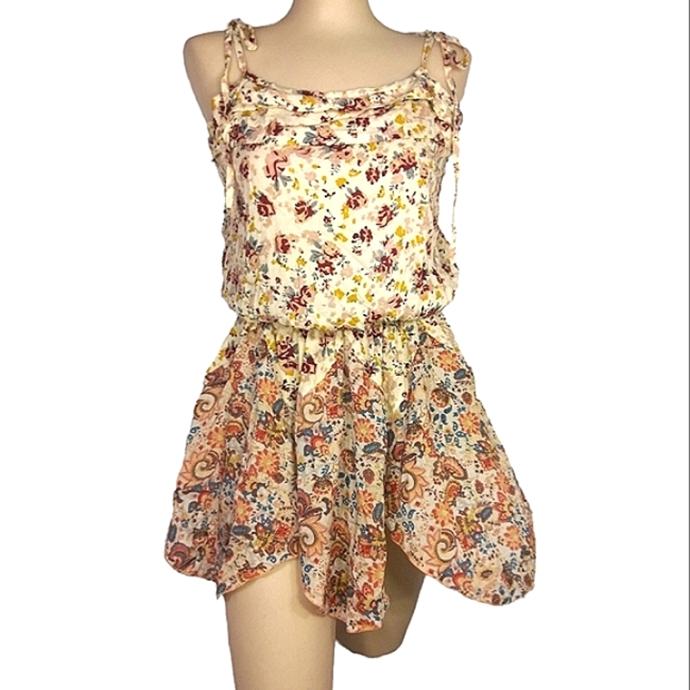 LovelyGirl Floral Flowy Top